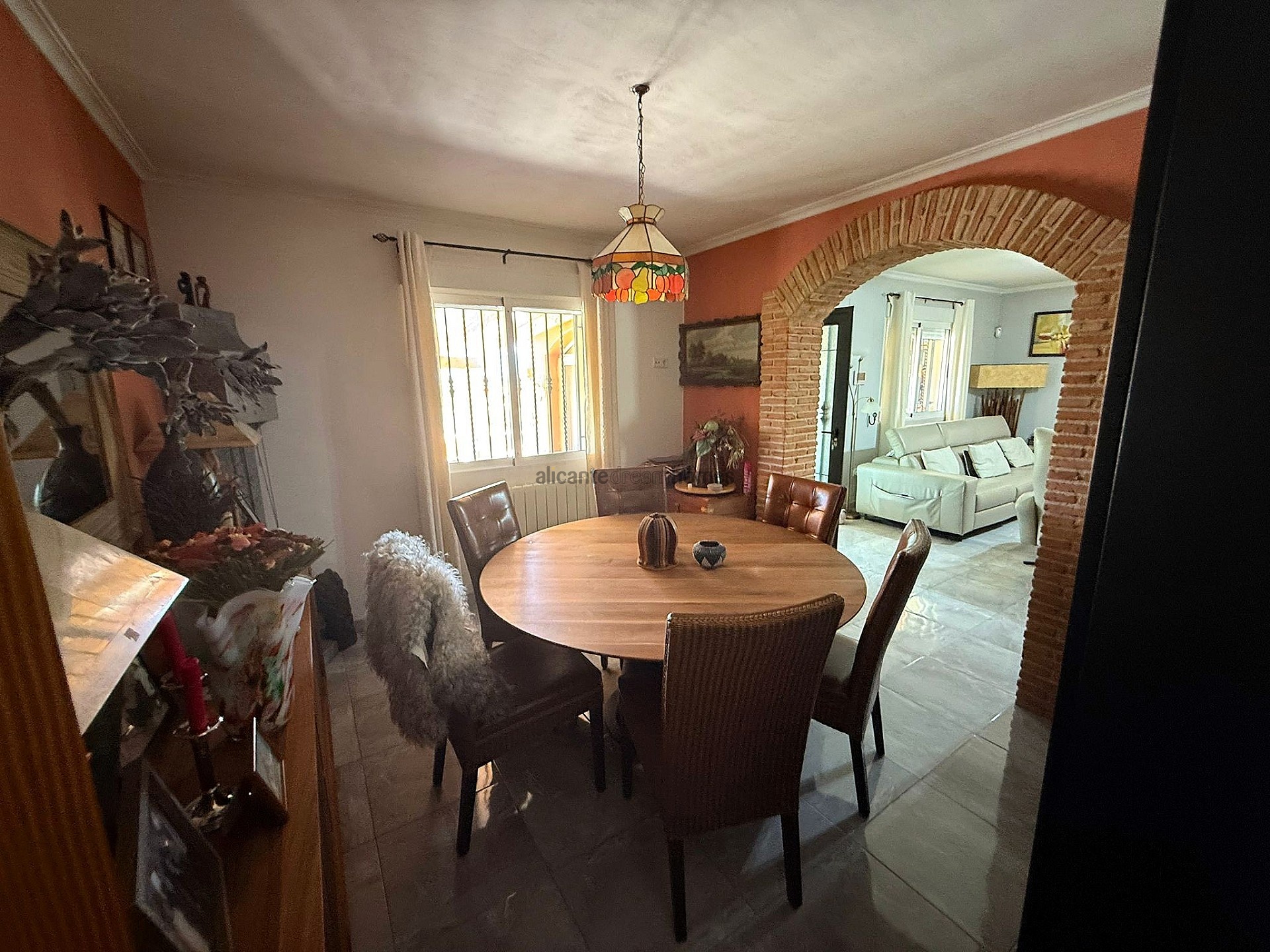 Resale - 5 Bedroom 4 Bathroom Country house in Castalla -  - Alicante