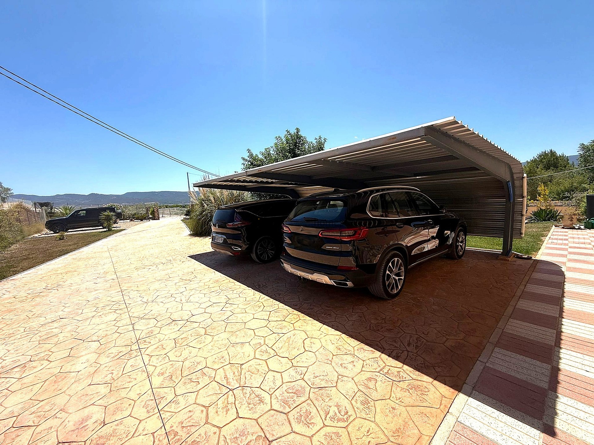 Resale - 5 Bedroom 4 Bathroom Country house in Castalla -  - Alicante