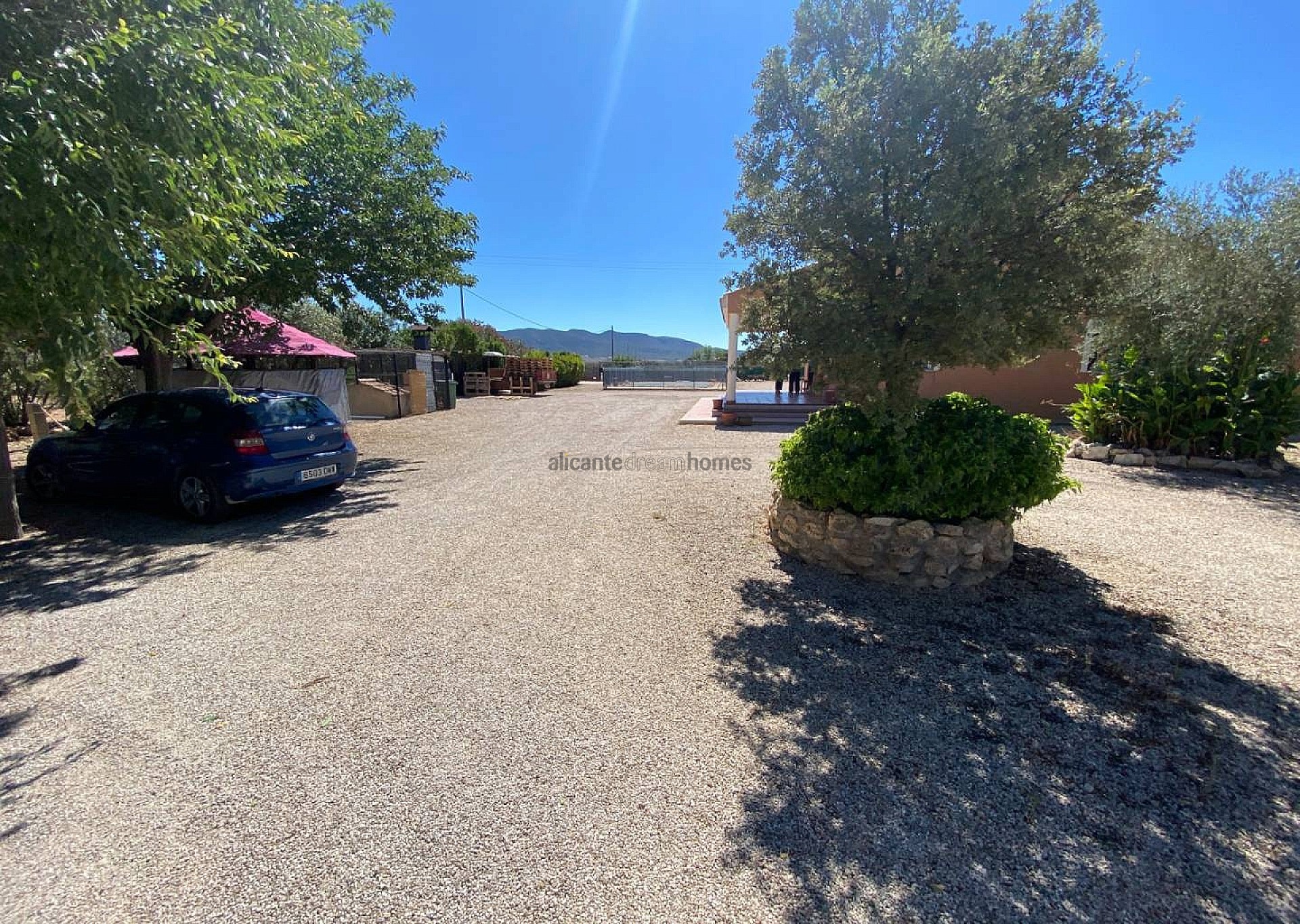 Sold - 3 Bedroom 1 Bathroom Villa in Salinas -  - Alicante