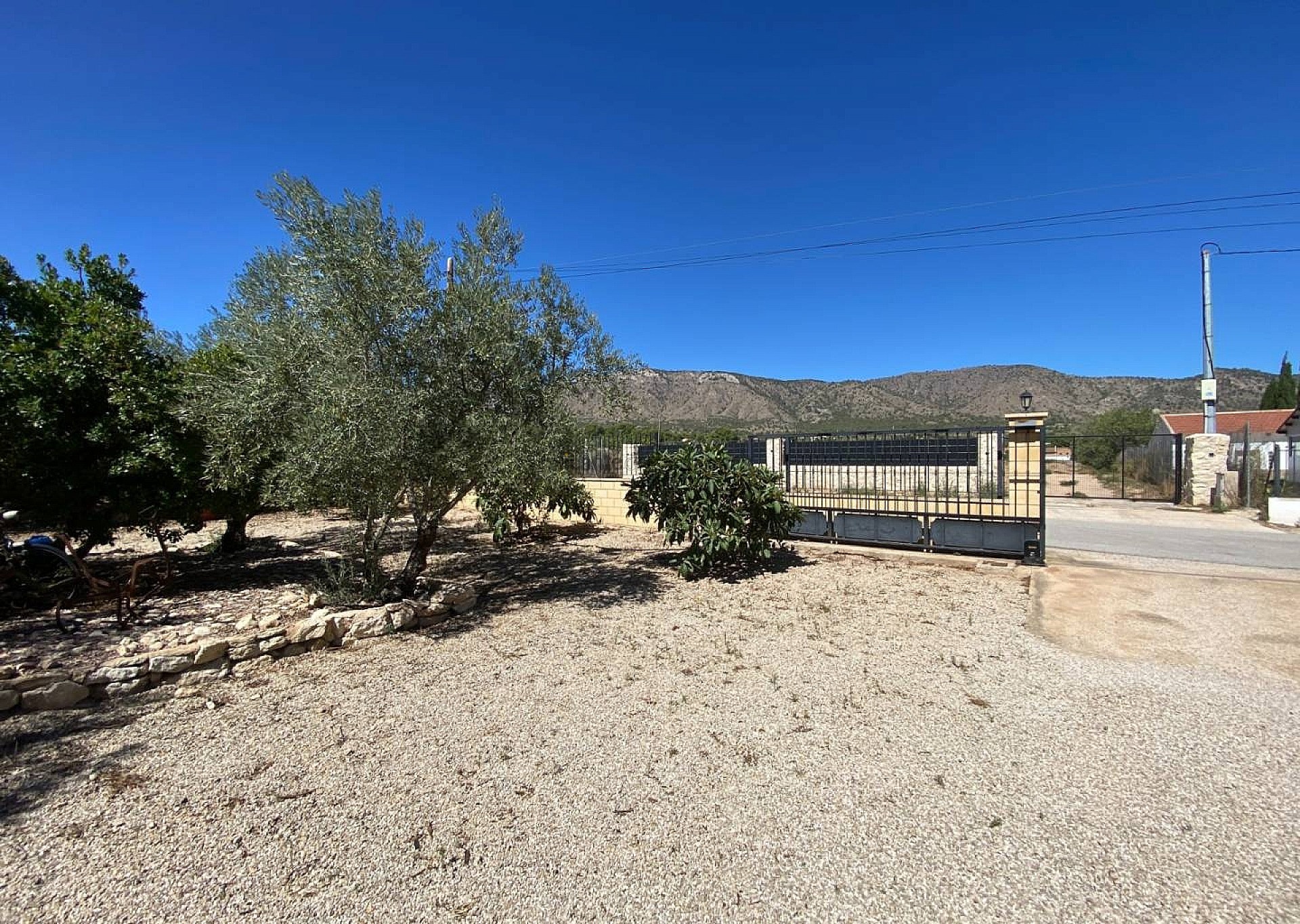 Sold - 3 Bedroom 1 Bathroom Villa in Salinas -  - Alicante