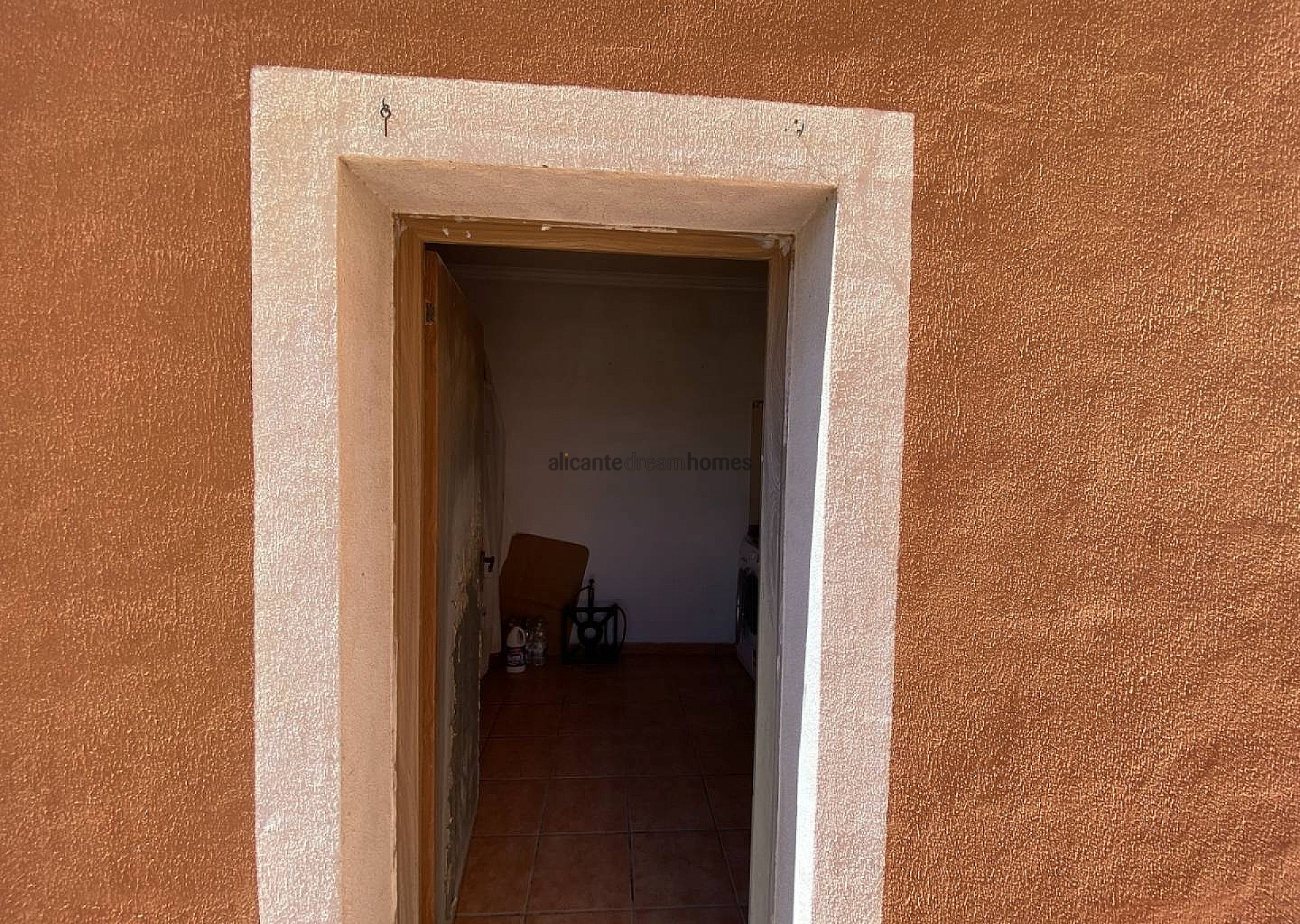 Sold - 3 Bedroom 1 Bathroom Villa in Salinas -  - Alicante