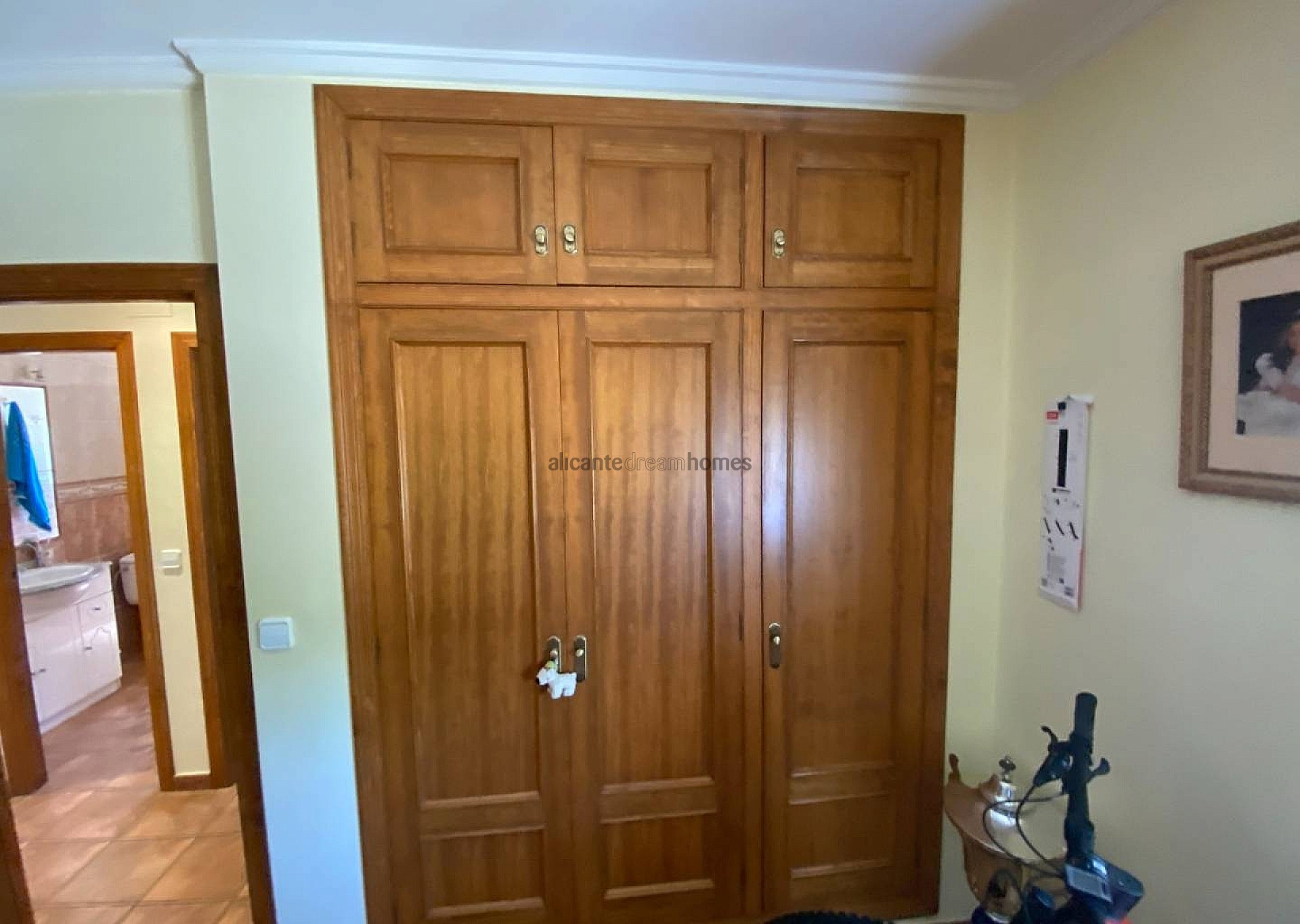 Sold - 3 Bedroom 1 Bathroom Villa in Salinas -  - Alicante
