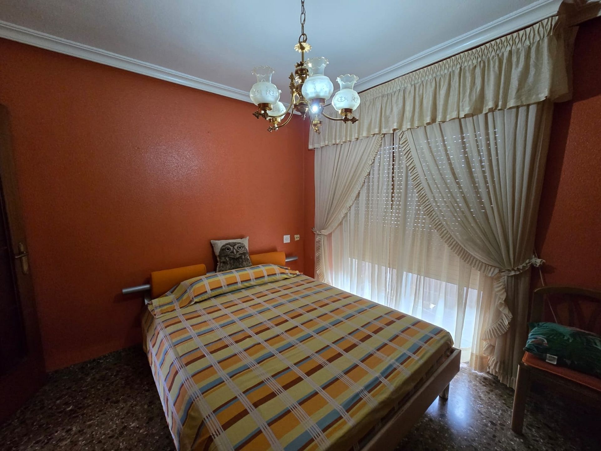 Resale - 4 Bedroom 2 Bathroom Townhouse in Salinas -  - Alicante