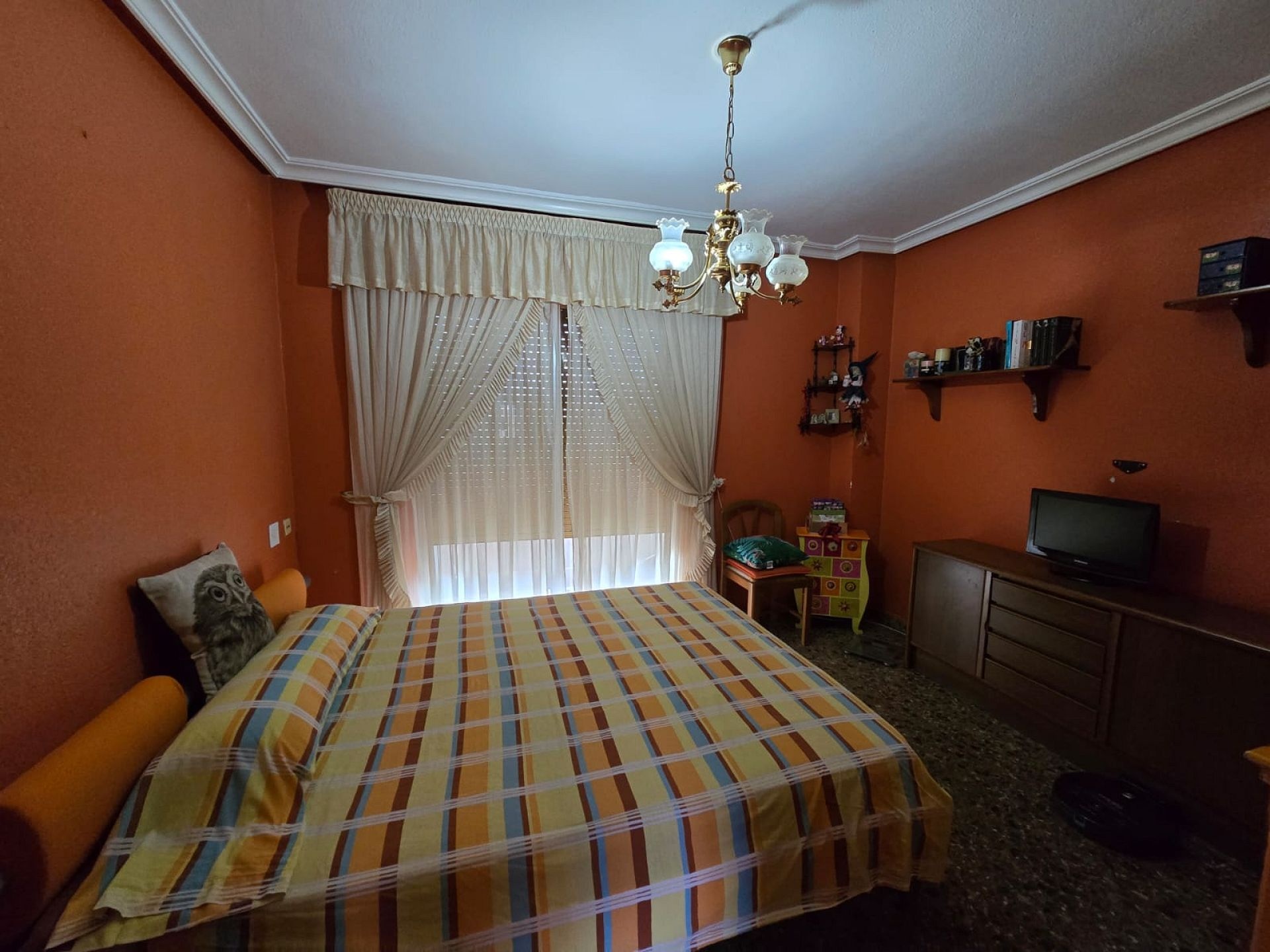 Resale - 4 Bedroom 2 Bathroom Townhouse in Salinas -  - Alicante