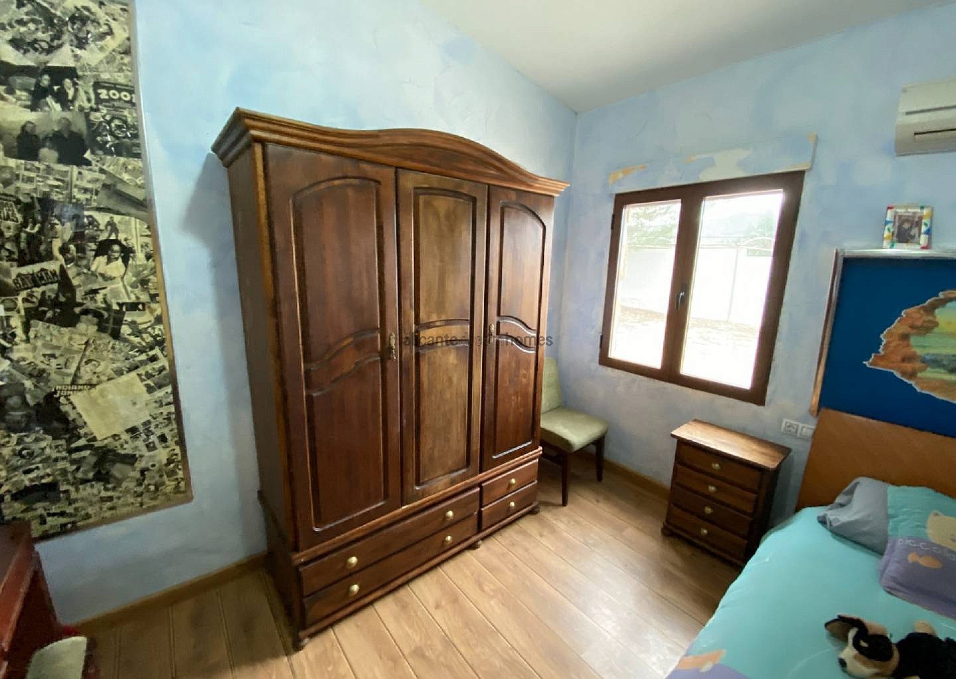 Resale - 2 Bedroom 1 Bathroom Finca in Sax -  - Alicante