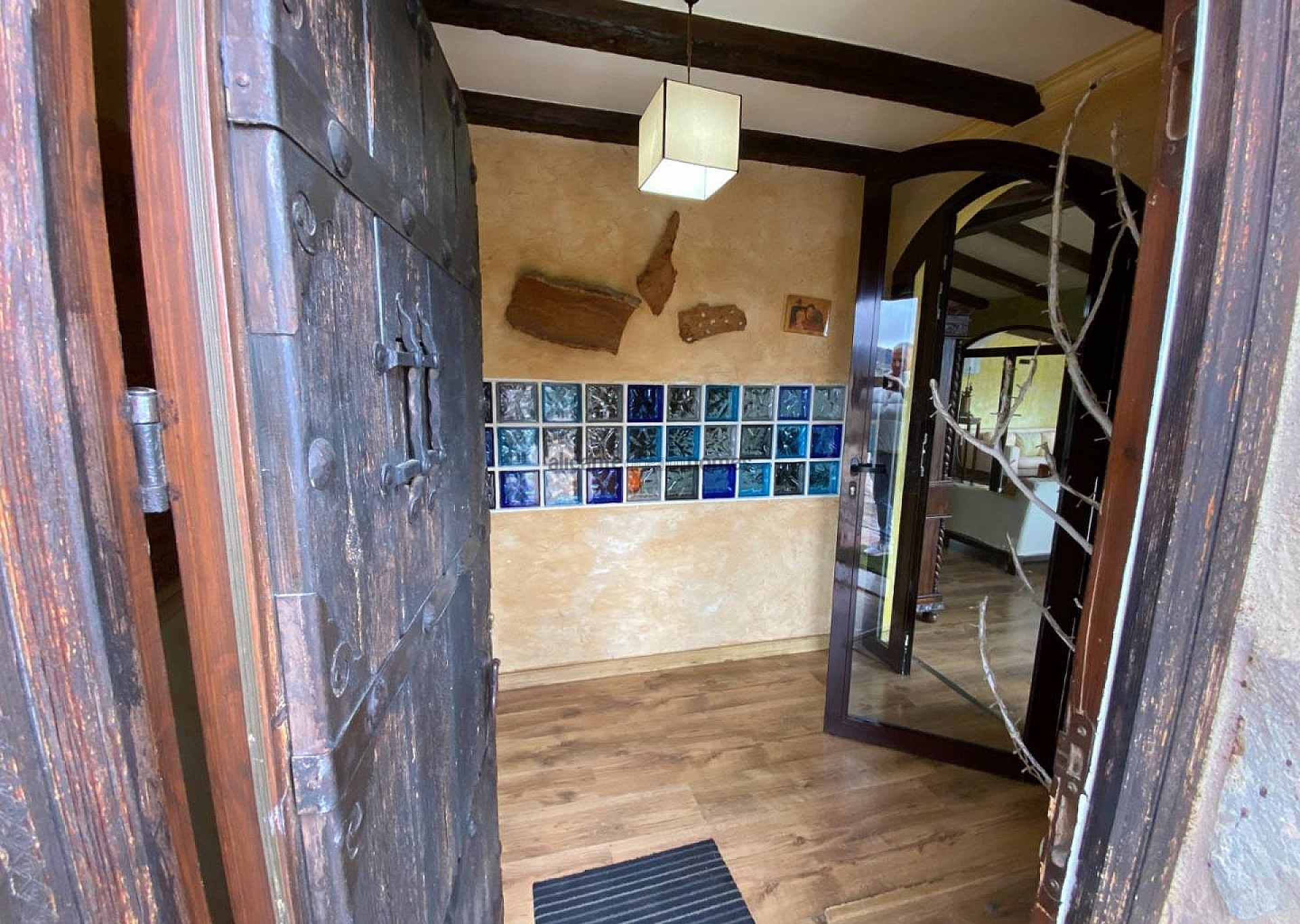 Resale - 2 Bedroom 1 Bathroom Finca in Sax -  - Alicante