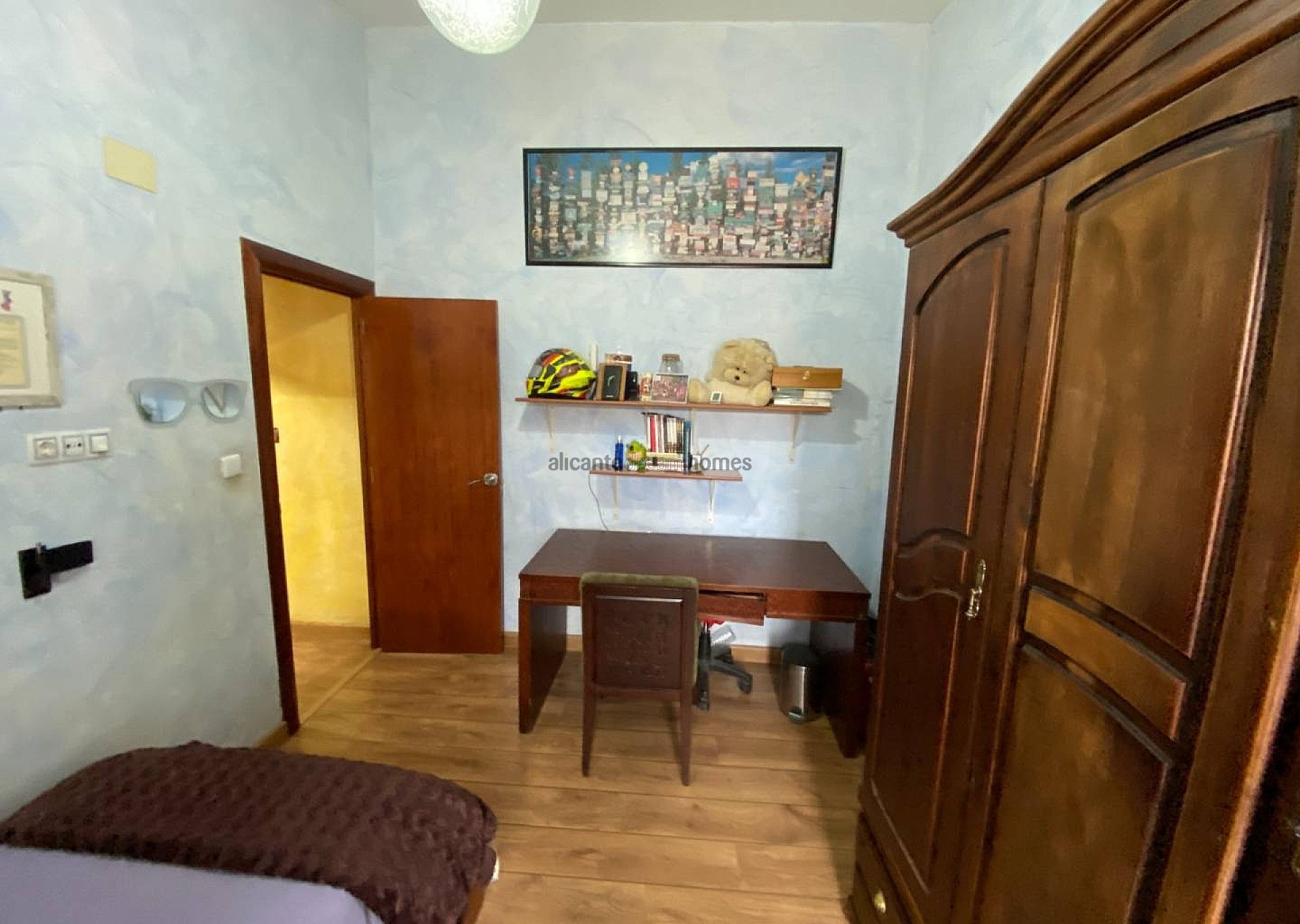 Resale - 2 Bedroom 1 Bathroom Finca in Sax -  - Alicante
