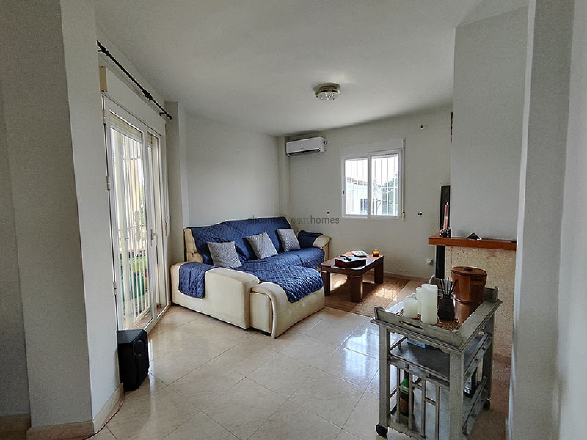 Resale - 3 Bedroom 3 Bathroom Villa in Fortuna -  - Murcia