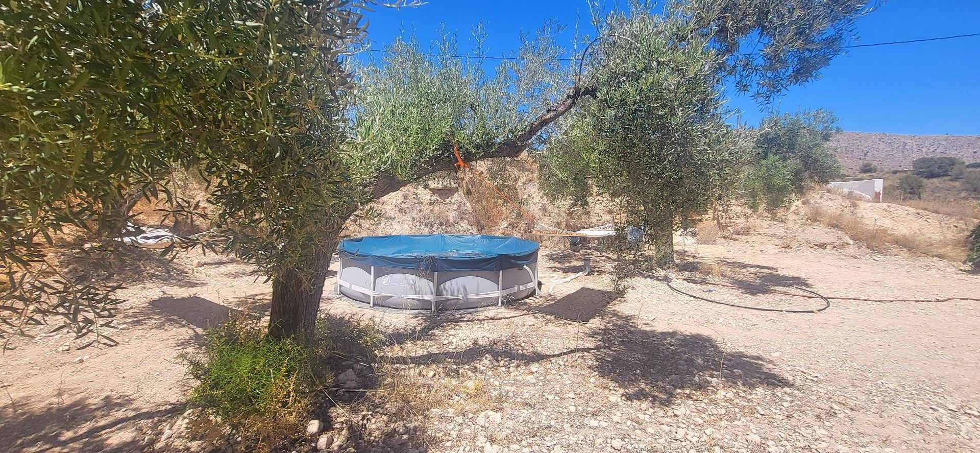 Resale - 2 Bedroom 1 Bathroom Country house in La Romana -  - Alicante