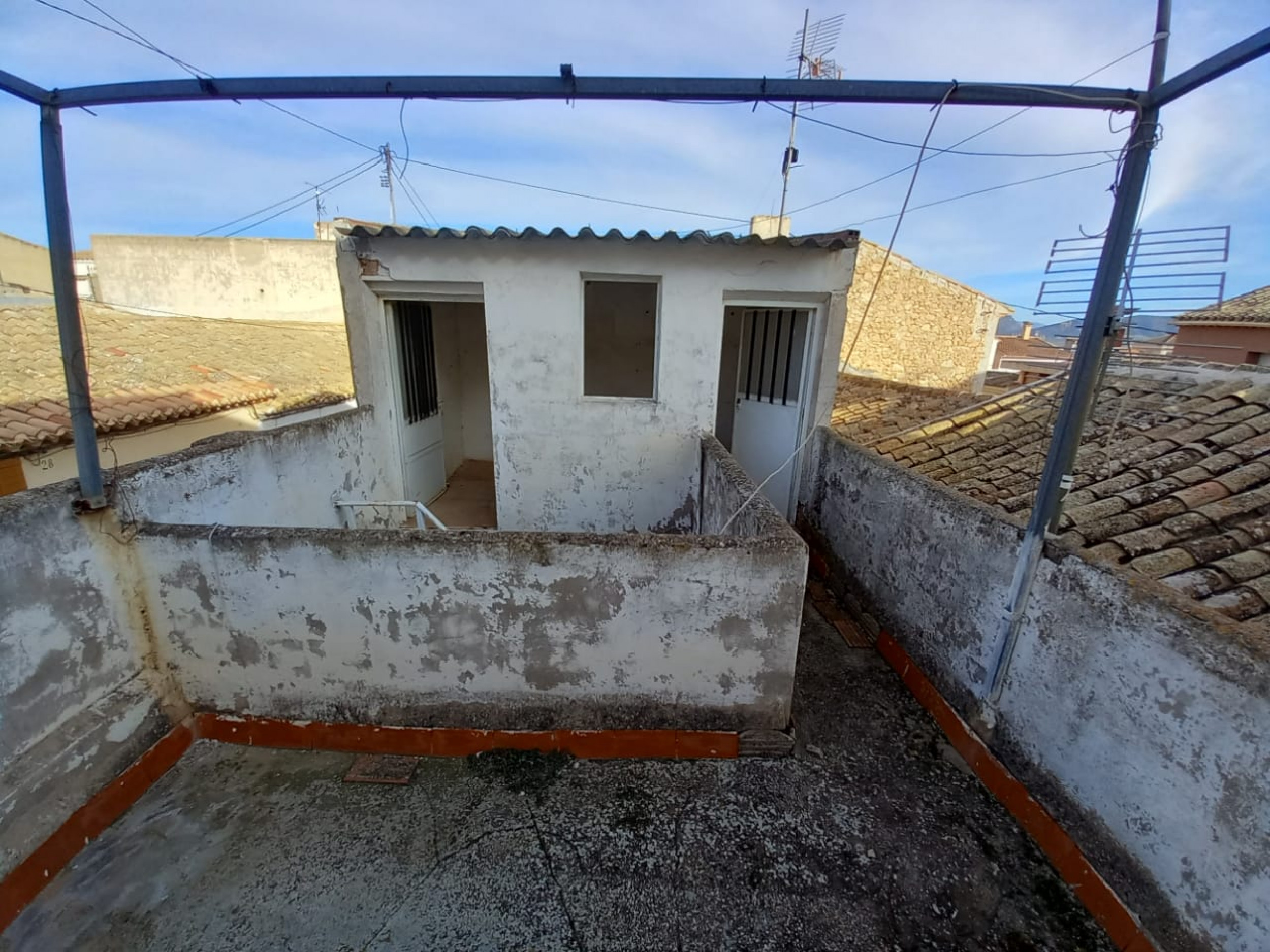 Resale - 3 Bedroom 1 Bathroom Townhouse in Salinas -  - Alicante