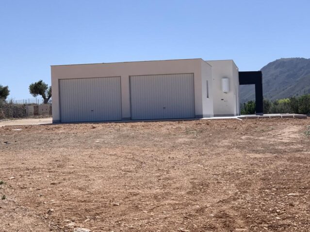 Resale - 3 Bedroom 2 Bathroom Villa in Canada de la Lena -  - Murcia