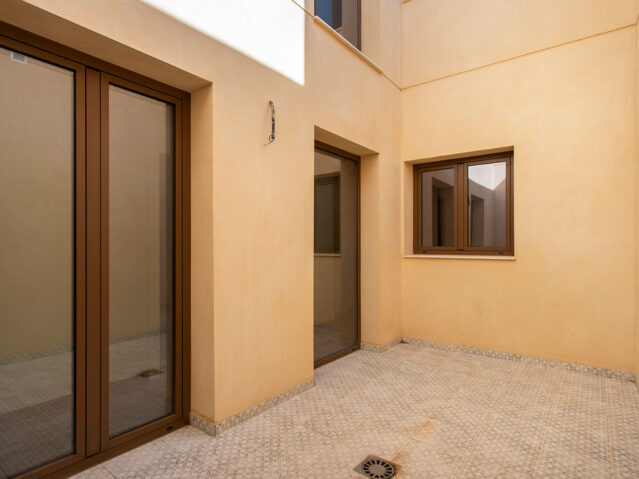 Resale - 3 Bedroom 2 Bathroom Apartment in Hondon de las Nieves -  - Alicante