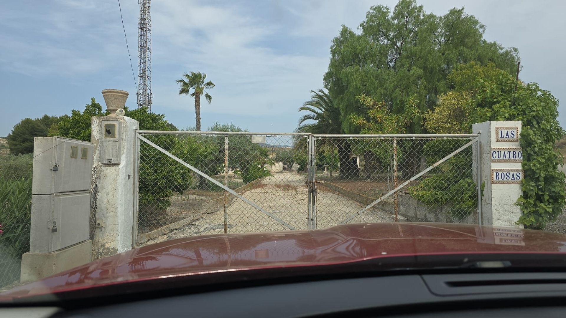 Resale - 1 Bathroom Restoration Project in Sax -  - Alicante