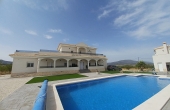 3-11589/4953, 6 Bedroom 5 Bathroom Villa in Pinoso