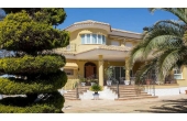 3-11373/4968, 6 Bedroom 4 Bathroom Villa in Yecla