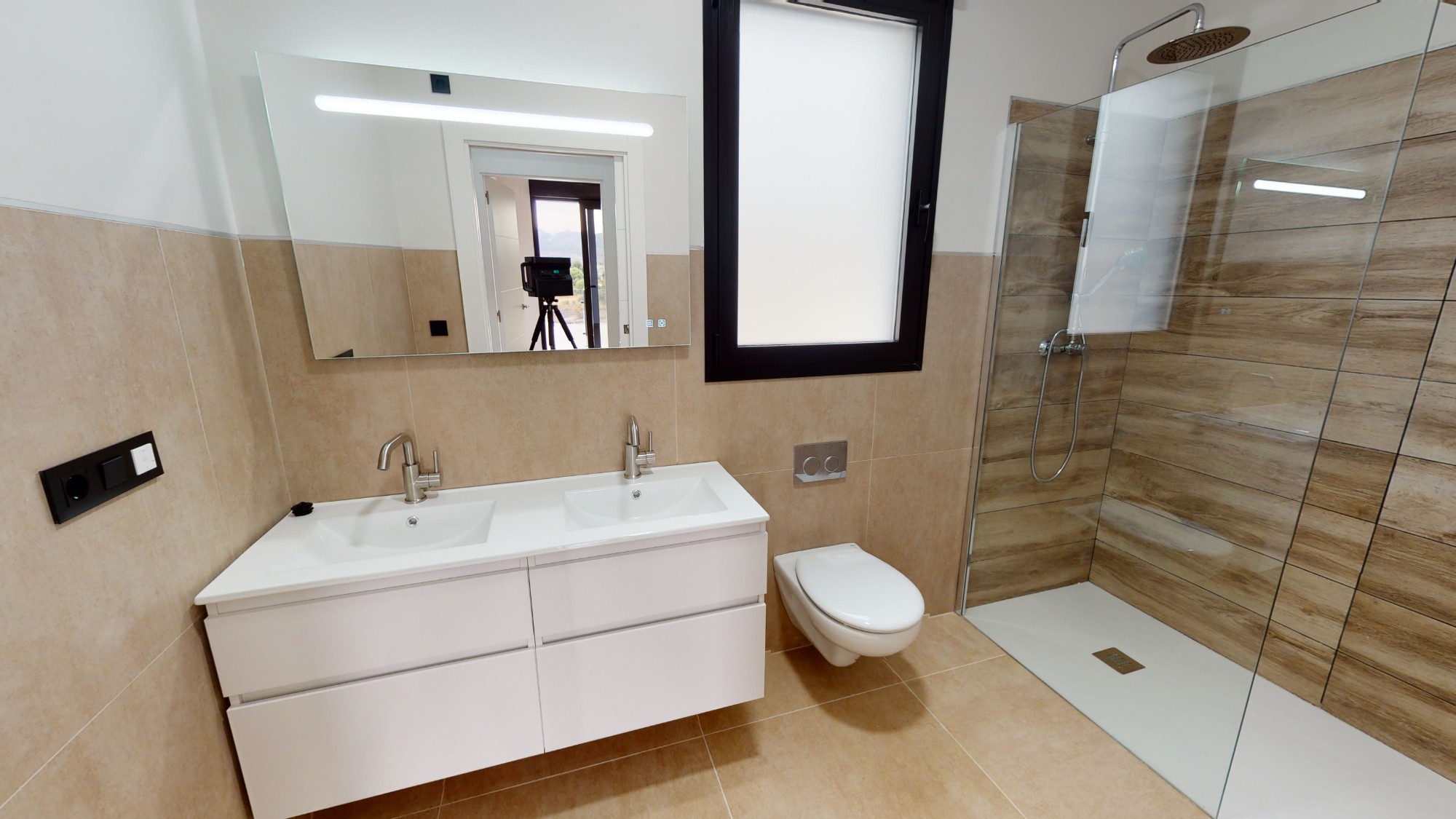 Resale - 3 Bedroom 2 Bathroom Villa in Pinoso -  - Alicante