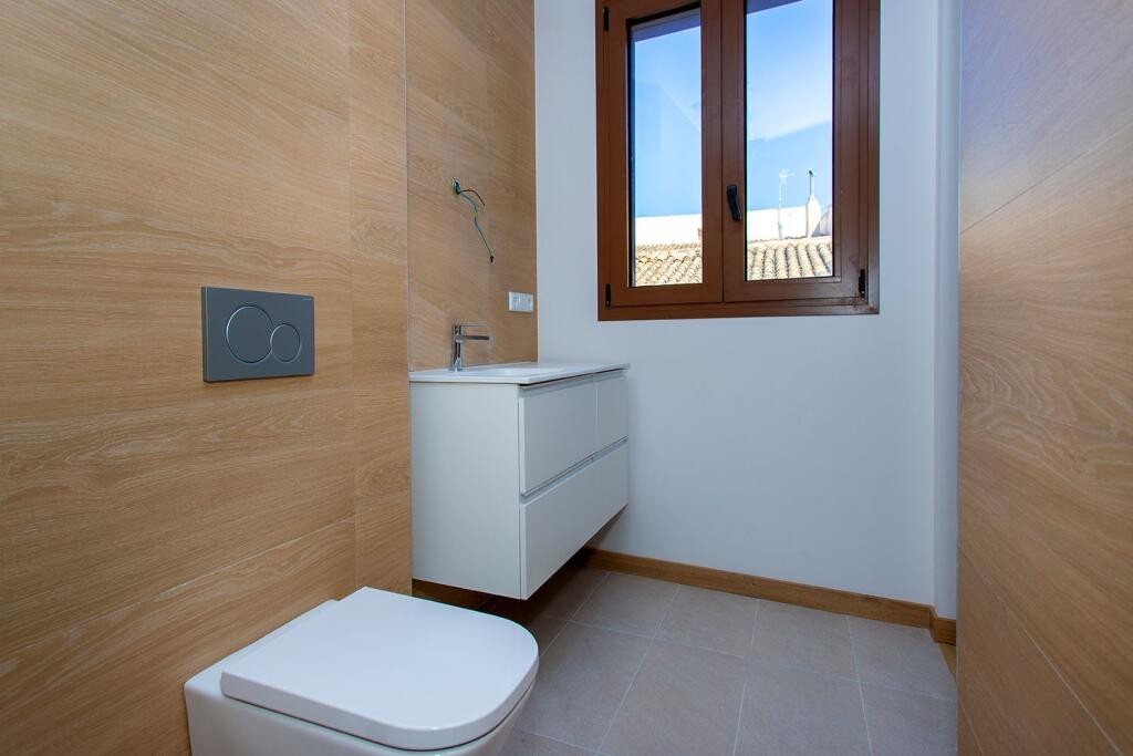 Resale - 3 Bedroom 2 Bathroom Apartment in Hondón de las Nieves -  - Alicante