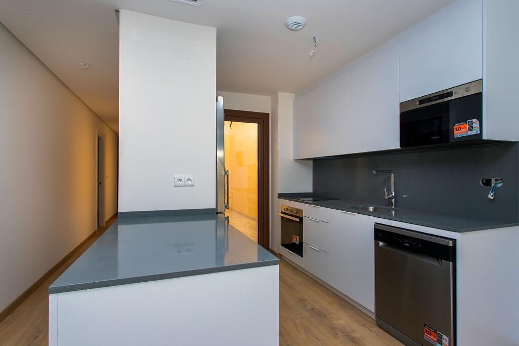 Resale - 3 Bedroom 2 Bathroom Apartment in Hondón de las Nieves -  - Alicante