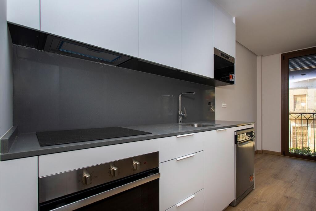 Resale - 3 Bedroom 2 Bathroom Apartment in Hondón de las Nieves -  - Alicante
