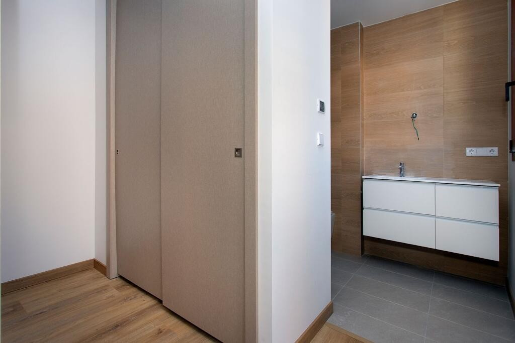 Resale - 3 Bedroom 2 Bathroom Apartment in Hondón de las Nieves -  - Alicante