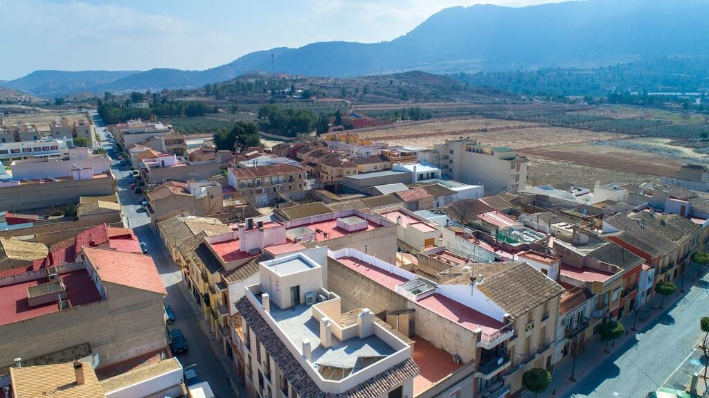 Resale - 3 Bedroom 2 Bathroom Apartment in Hondón de las Nieves -  - Alicante