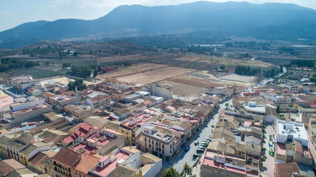 Resale - 3 Bedroom 2 Bathroom Apartment in Hondón de las Nieves -  - Alicante