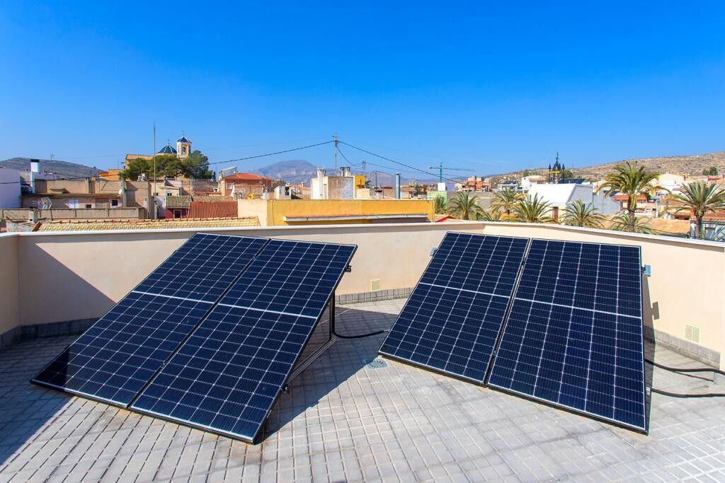 Resale - 3 Bedroom 2 Bathroom Apartment in Hondón de las Nieves -  - Alicante