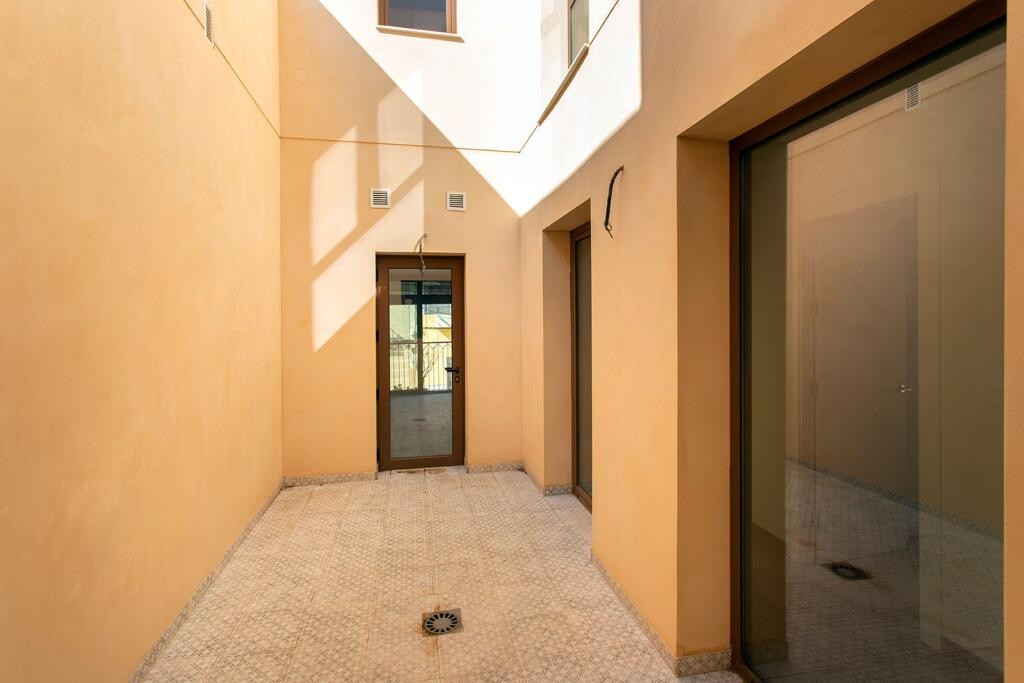Resale - 3 Bedroom 2 Bathroom Apartment in Hondón de las Nieves -  - Alicante