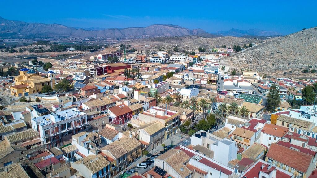 Resale - 3 Bedroom 2 Bathroom Apartment in Hondón de las Nieves -  - Alicante