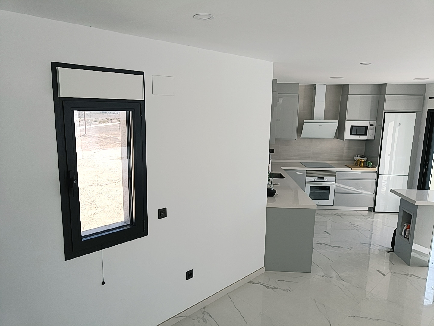 Resale - 6 Bedroom 4 Bathroom Villa in Pinoso -  - Alicante