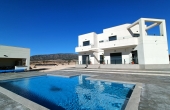 3-11324/4979, 6 Bedroom 4 Bathroom Villa in Pinoso