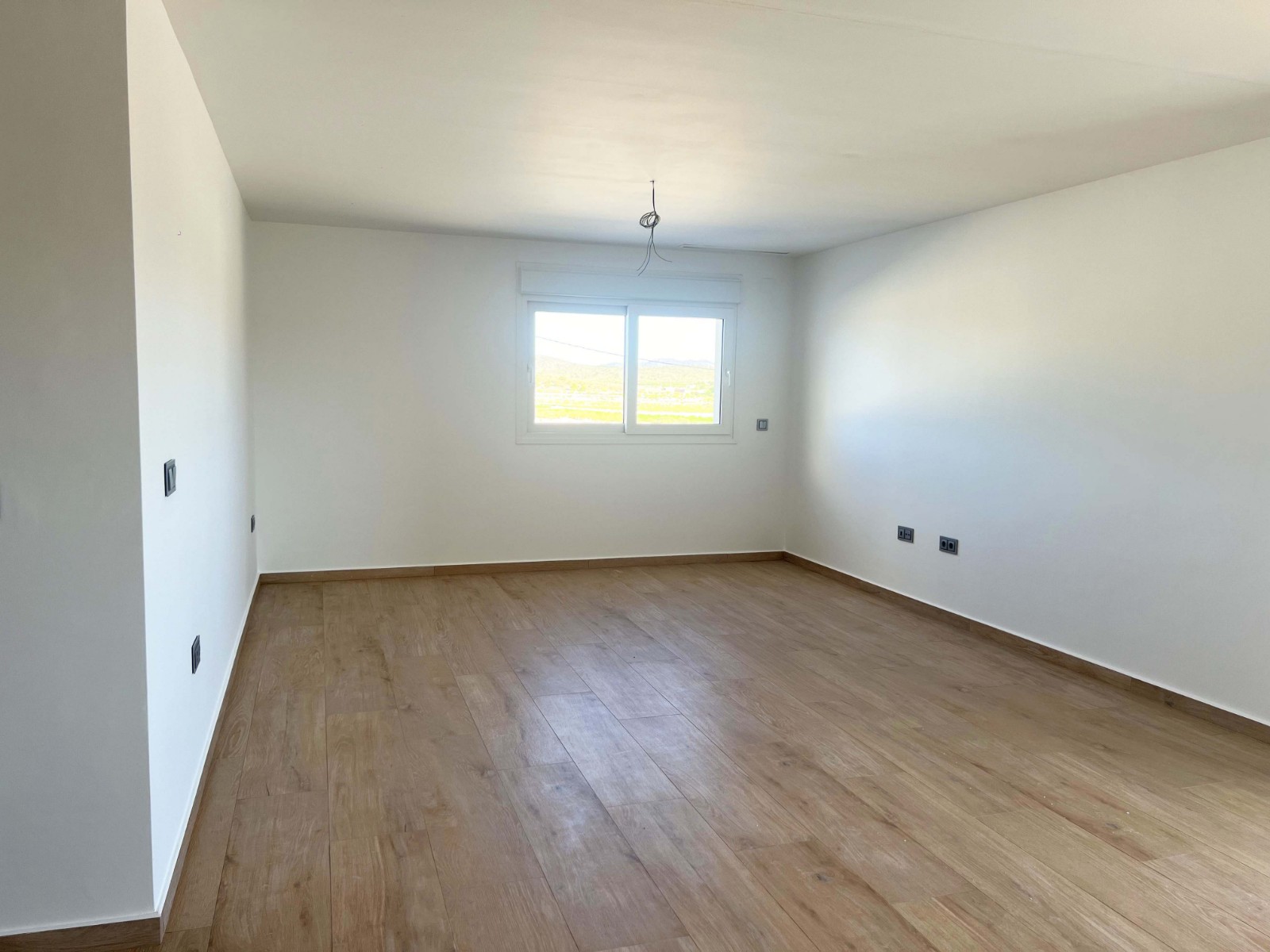 Sold - 3 Bedroom 2 Bathroom Villa in Pinoso -  - Alicante