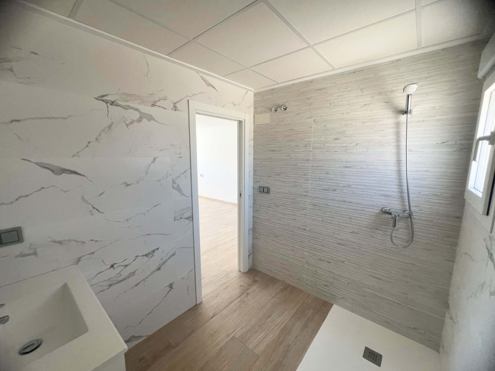 Sold - 3 Bedroom 2 Bathroom Villa in Pinoso -  - Alicante