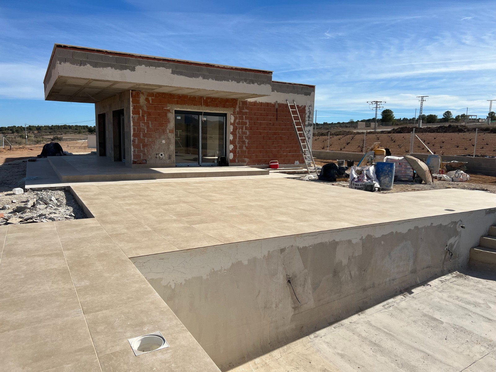 Sold - 3 Bedroom 2 Bathroom Villa in Pinoso -  - Alicante