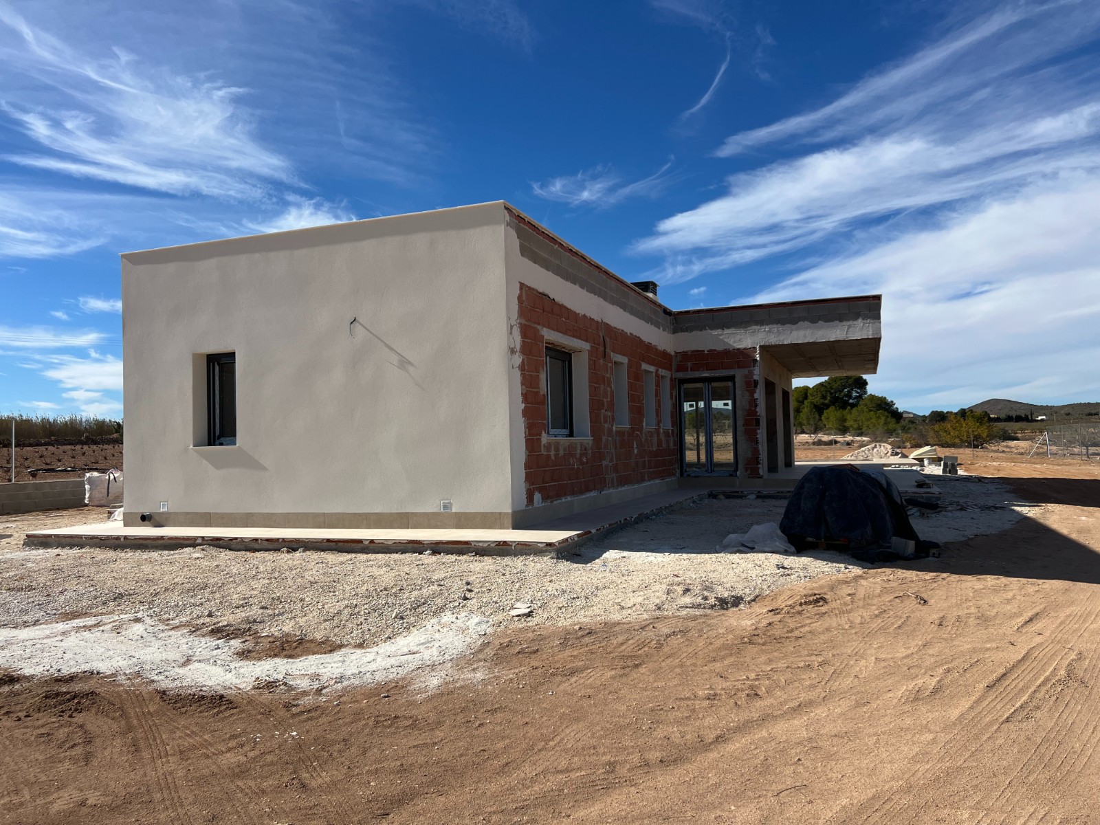 Sold - 3 Bedroom 2 Bathroom Villa in Pinoso -  - Alicante