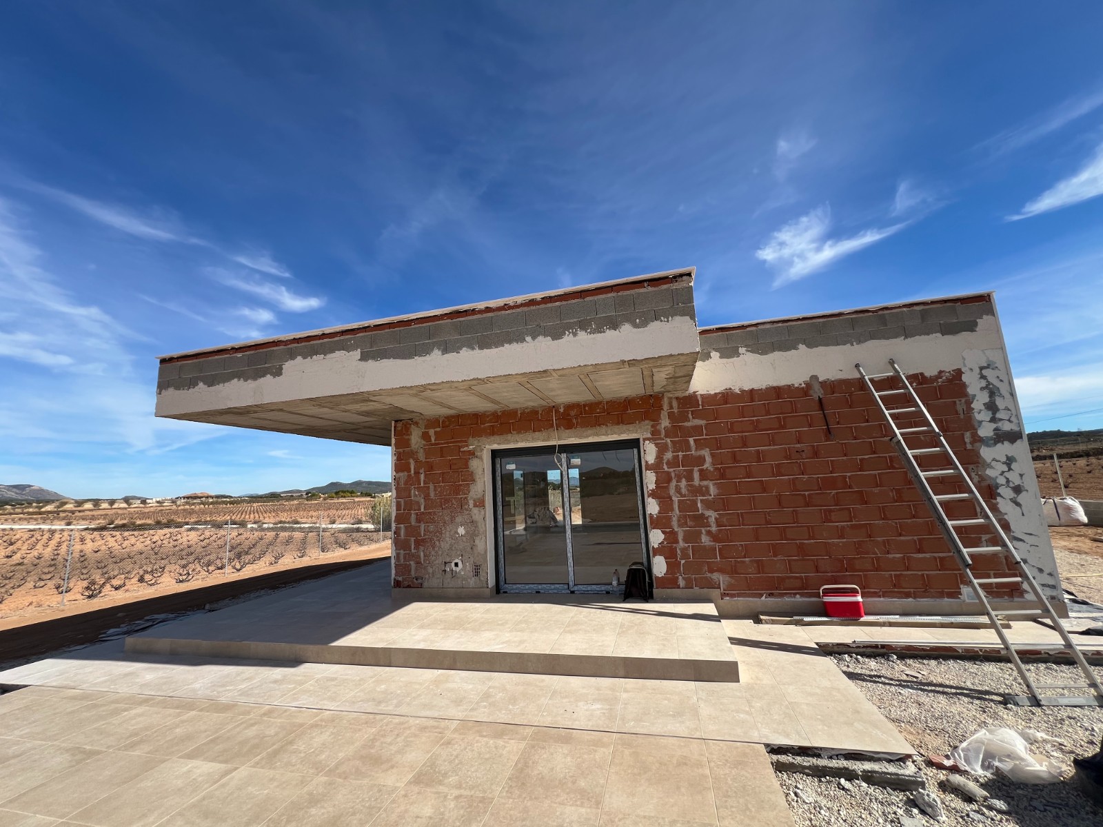 Sold - 3 Bedroom 2 Bathroom Villa in Pinoso -  - Alicante