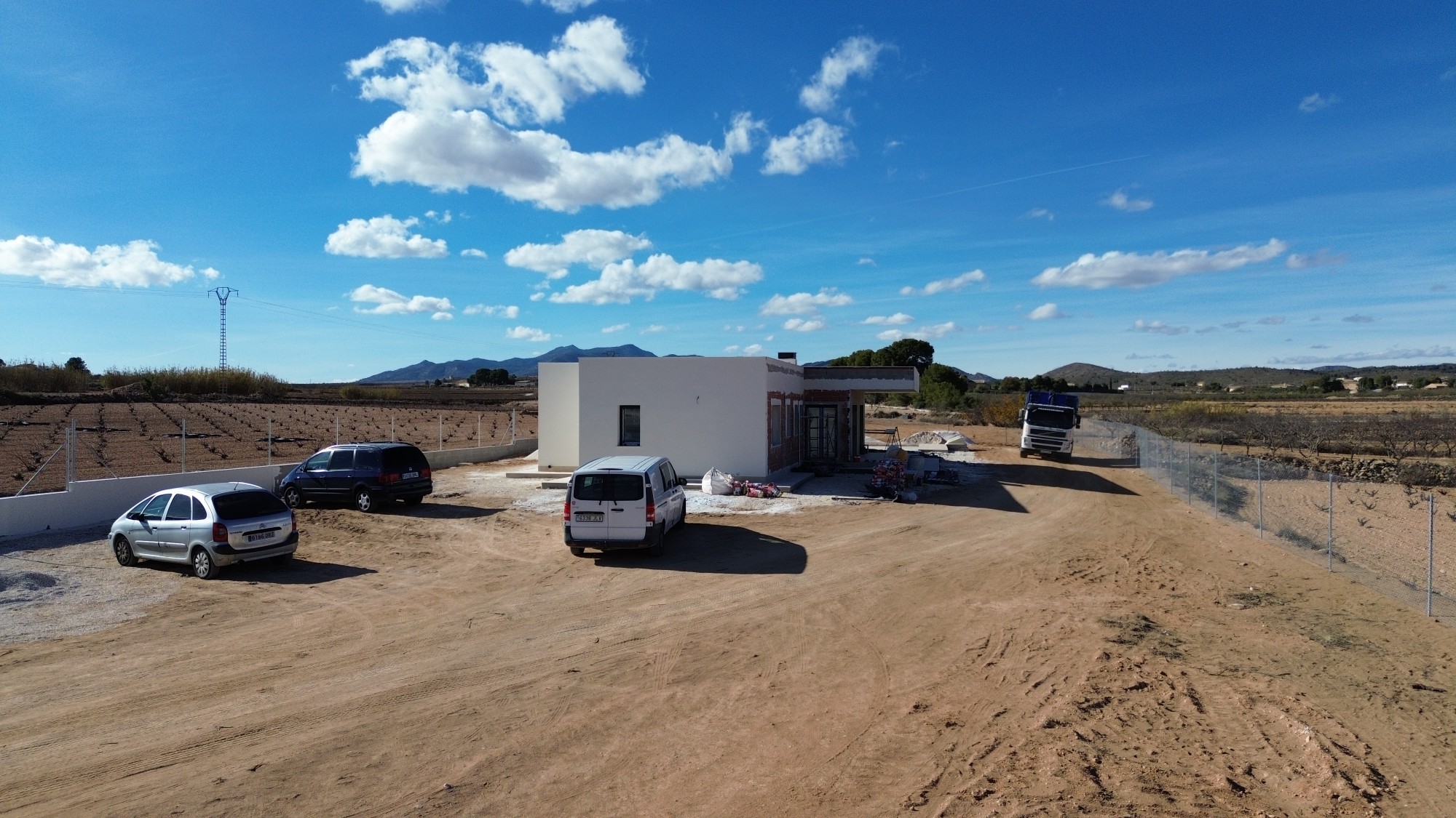 Sold - 3 Bedroom 2 Bathroom Villa in Pinoso -  - Alicante