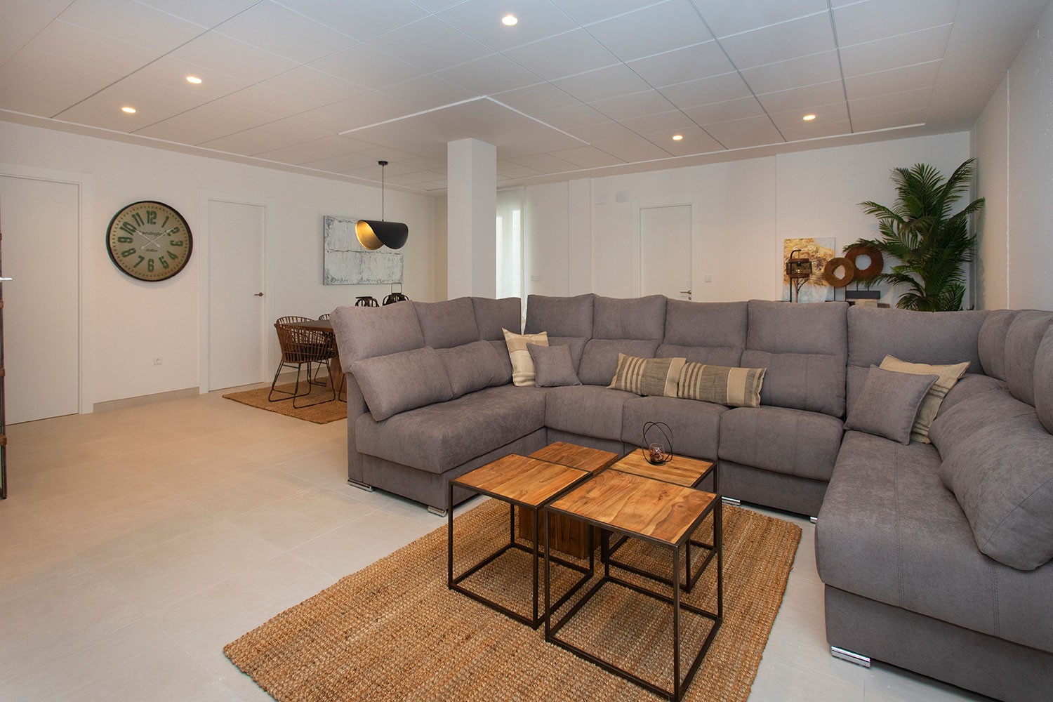 Resale - 3 Bedroom 3 Bathroom Villa in Hondón de las Nieves -  - Alicante