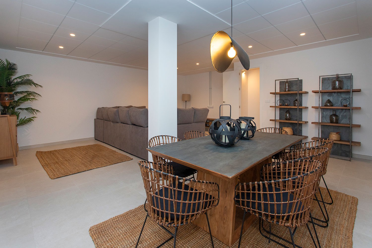 Resale - 3 Bedroom 3 Bathroom Villa in Hondón de las Nieves -  - Alicante