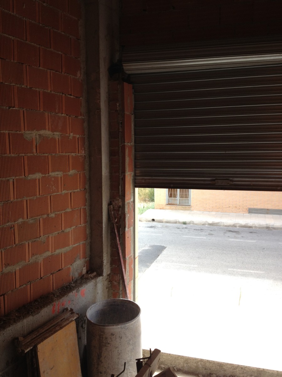 Resale - Commercial in Los Montesinos -  - Alicante