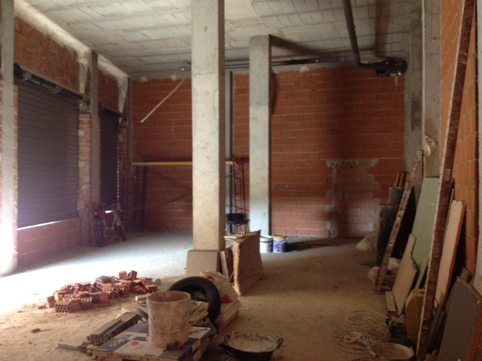 Resale - Commercial in Los Montesinos -  - Alicante