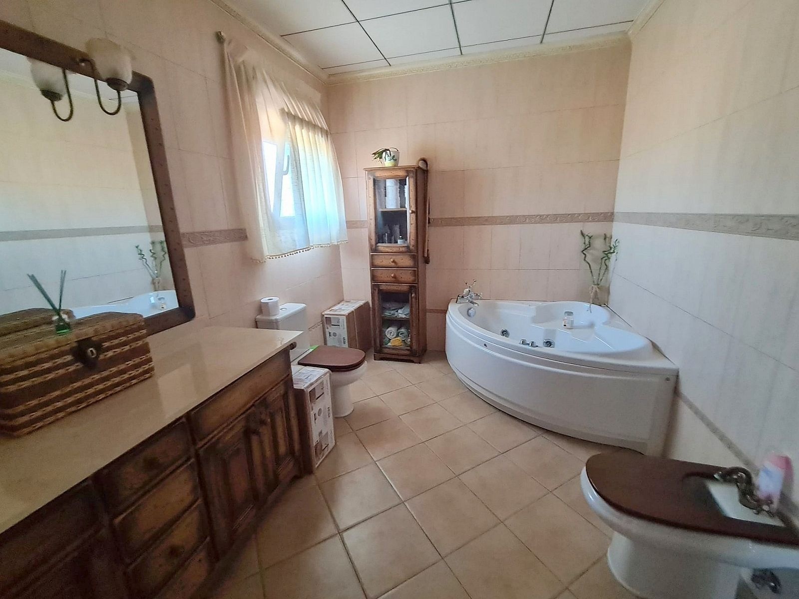 Resale - 3 Bedroom 2 Bathroom Villa in Pinoso -  - Alicante