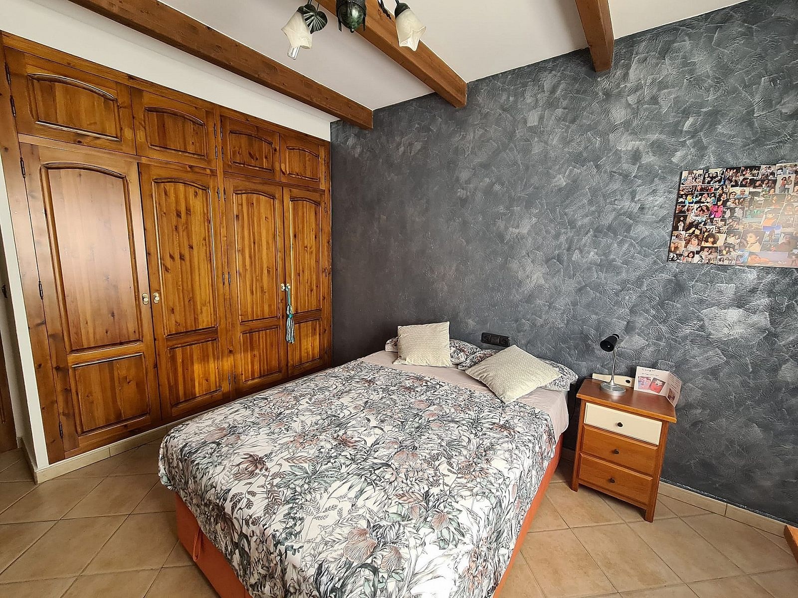Resale - 3 Bedroom 2 Bathroom Villa in Pinoso -  - Alicante