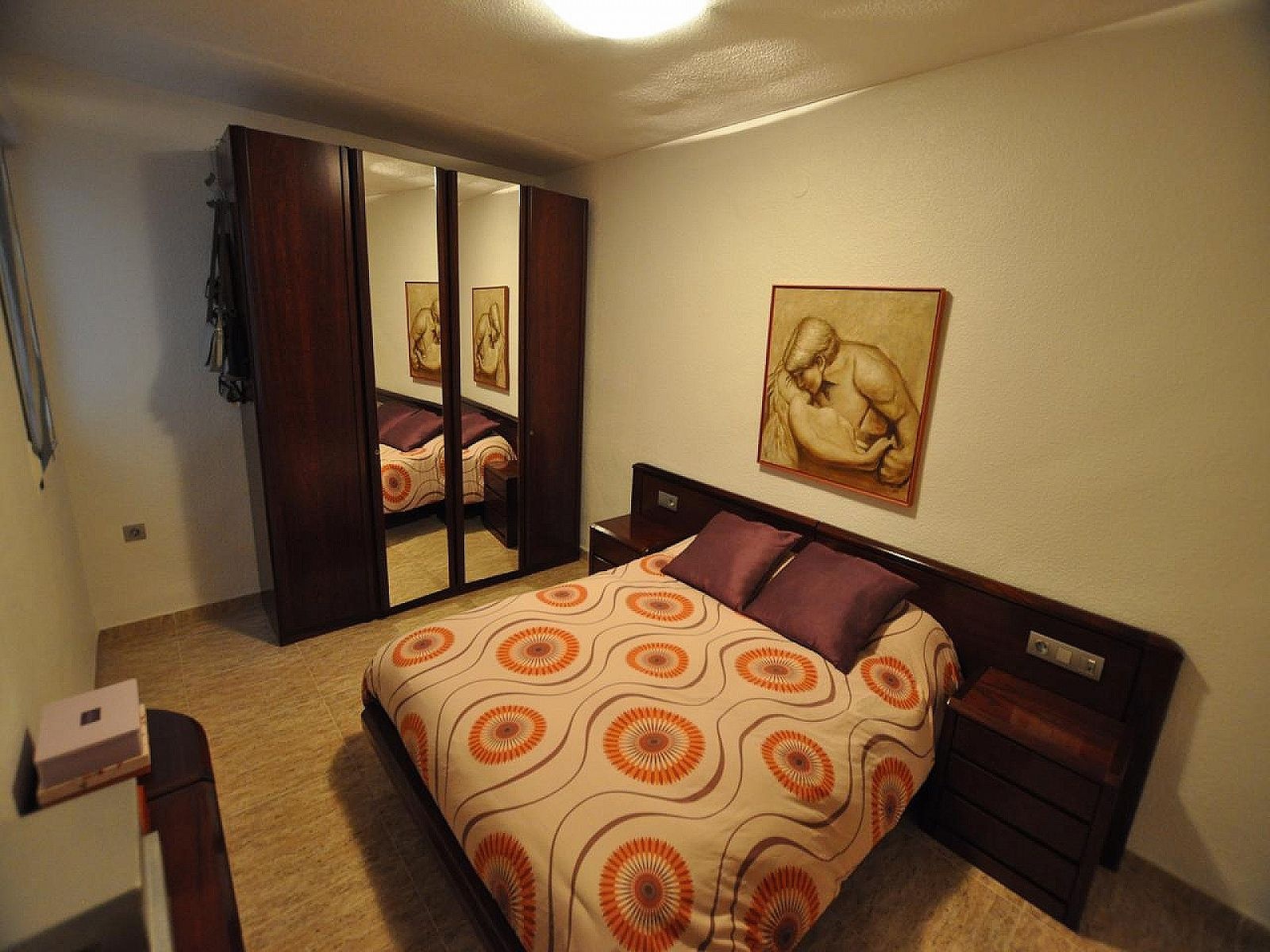 Resale - 3 Bedroom 2 Bathroom Commercial in Villena -  - Alicante