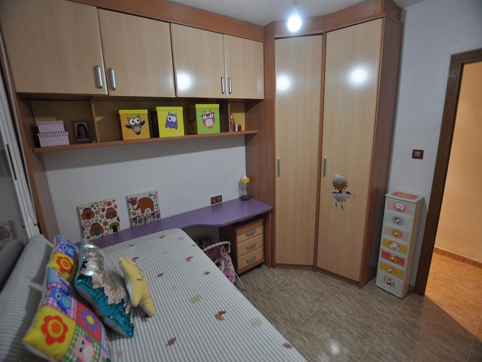 Resale - 3 Bedroom 2 Bathroom Commercial in Villena -  - Alicante