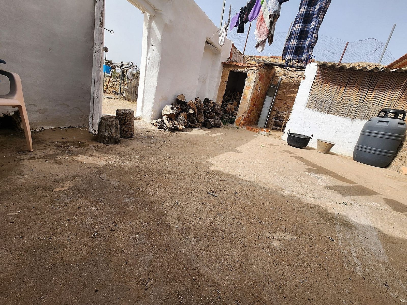 Resale - 3 Bedroom 2 Bathroom Townhouse in Barinas -  - Murcia