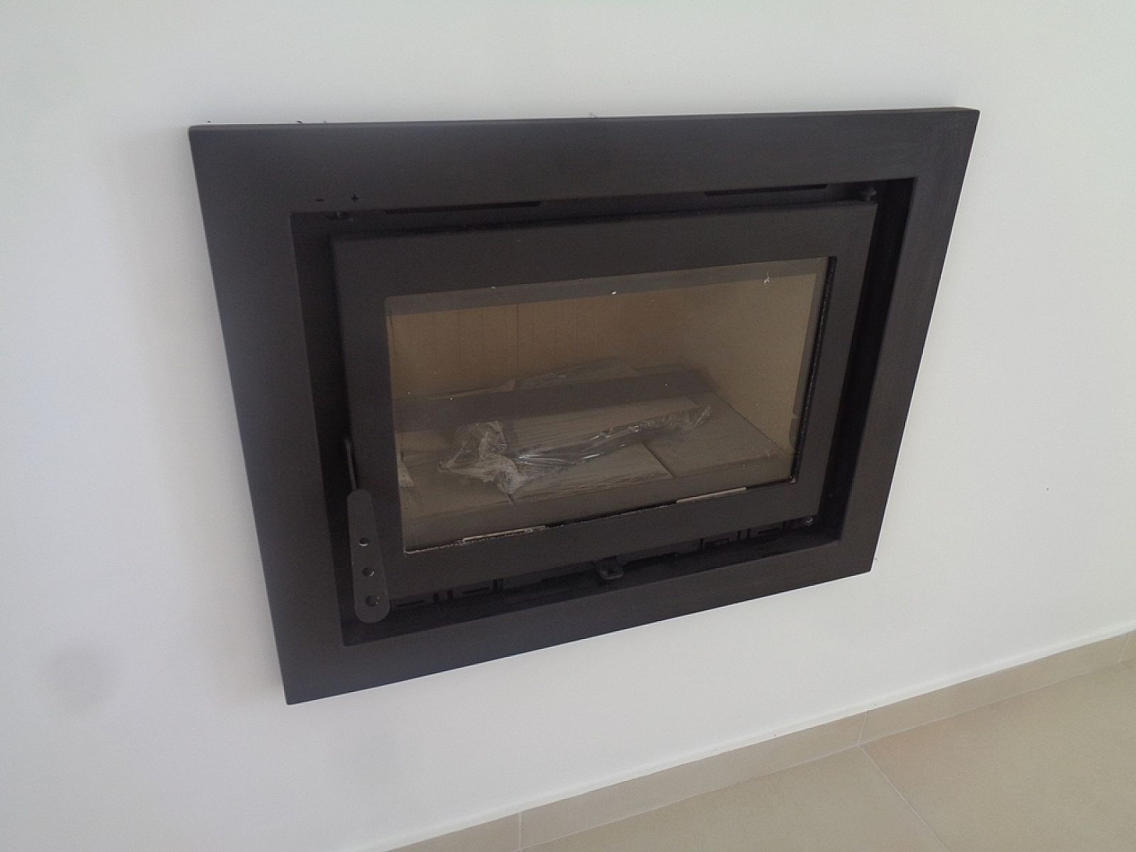 Resale - 3 Bedroom 2 Bathroom Villa in Pinoso -  - Alicante