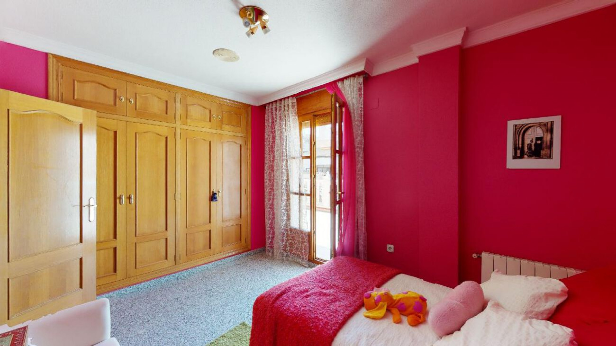 Resale - 4 Bedroom 3 Bathroom Villa in Sax -  - Alicante