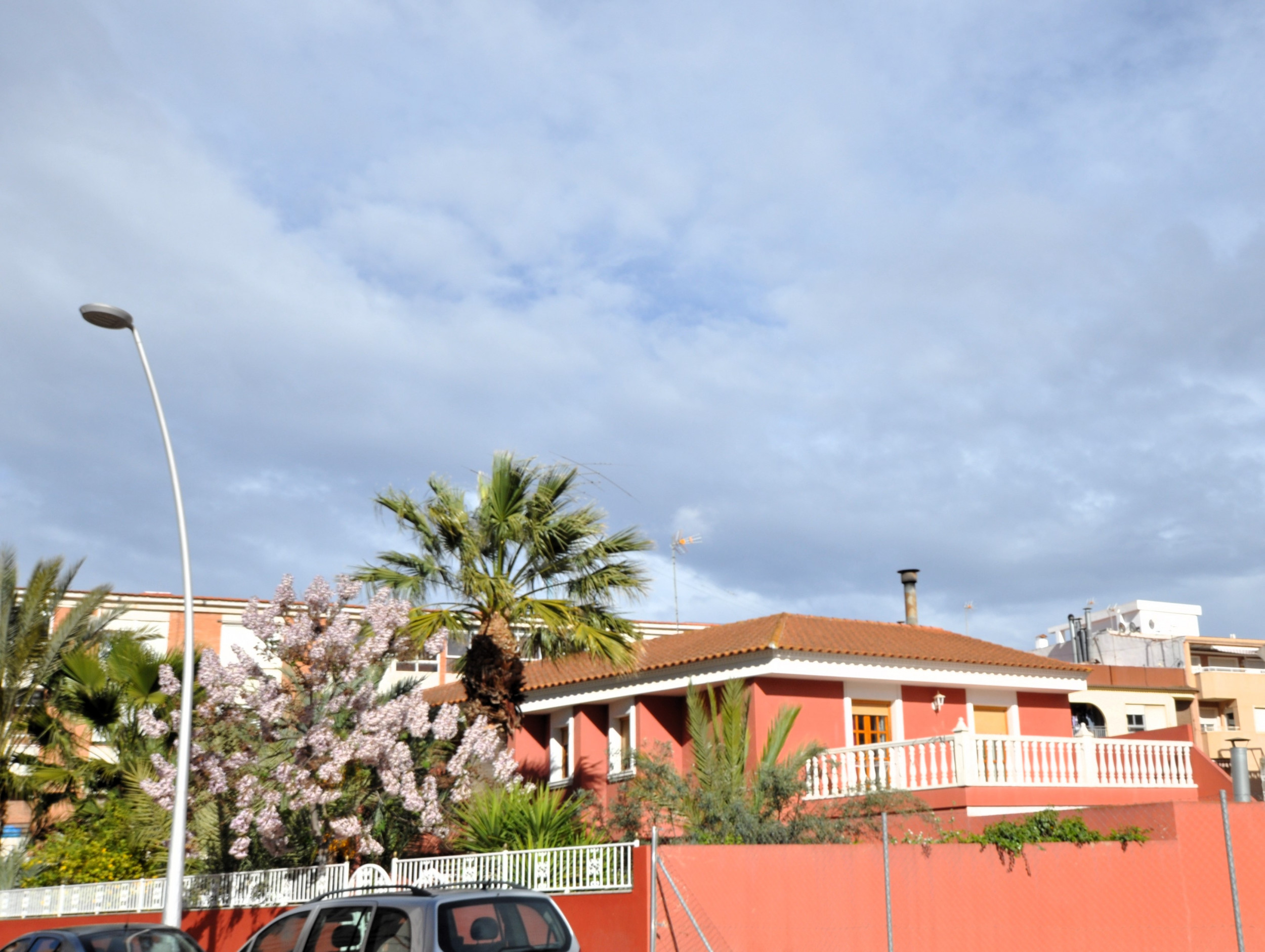 Resale - 4 Bedroom 3 Bathroom Villa in Sax -  - Alicante