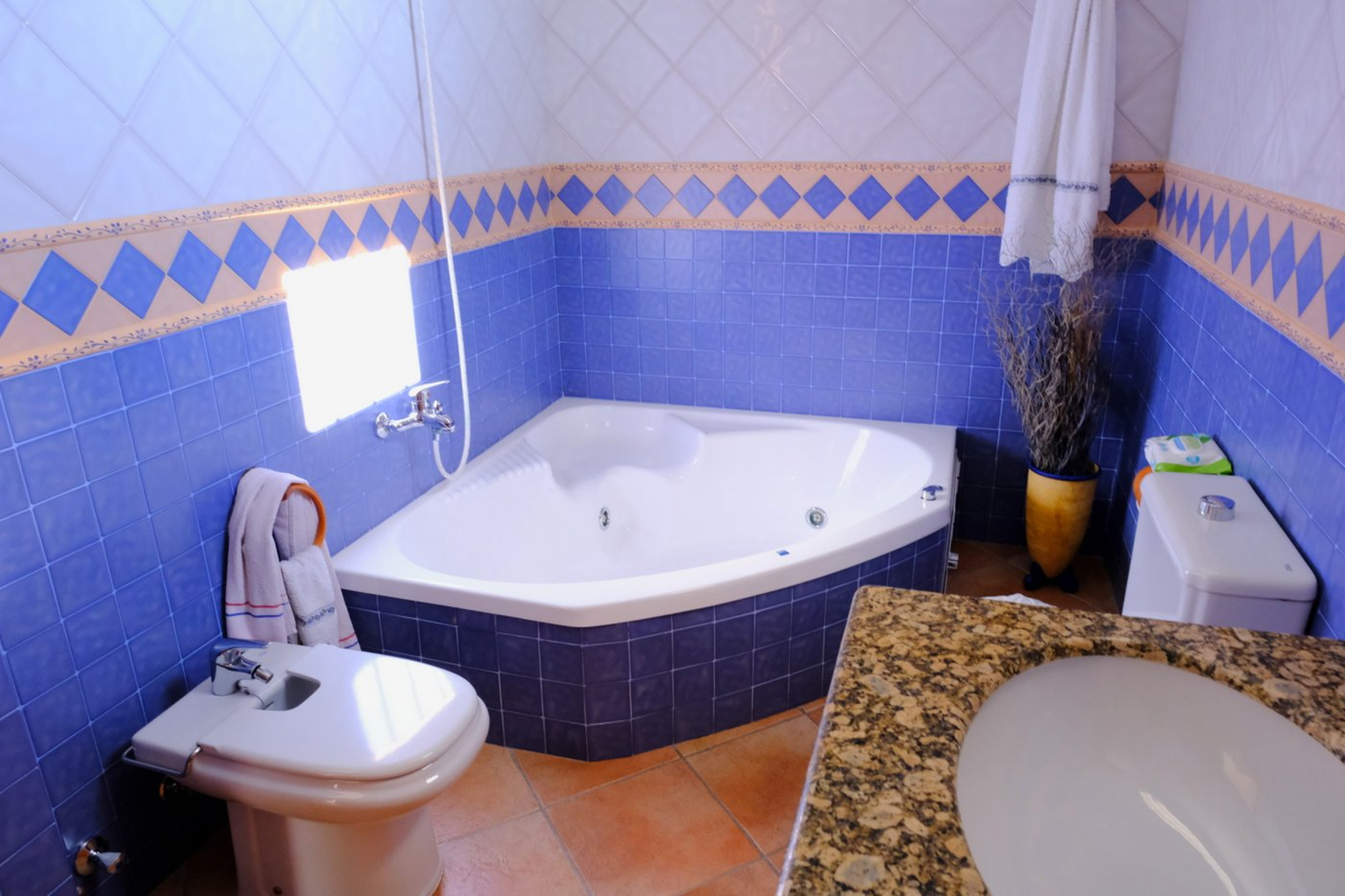 Resale - 5 Bedroom 3 Bathroom Villa in Orihuela -  - Alicante